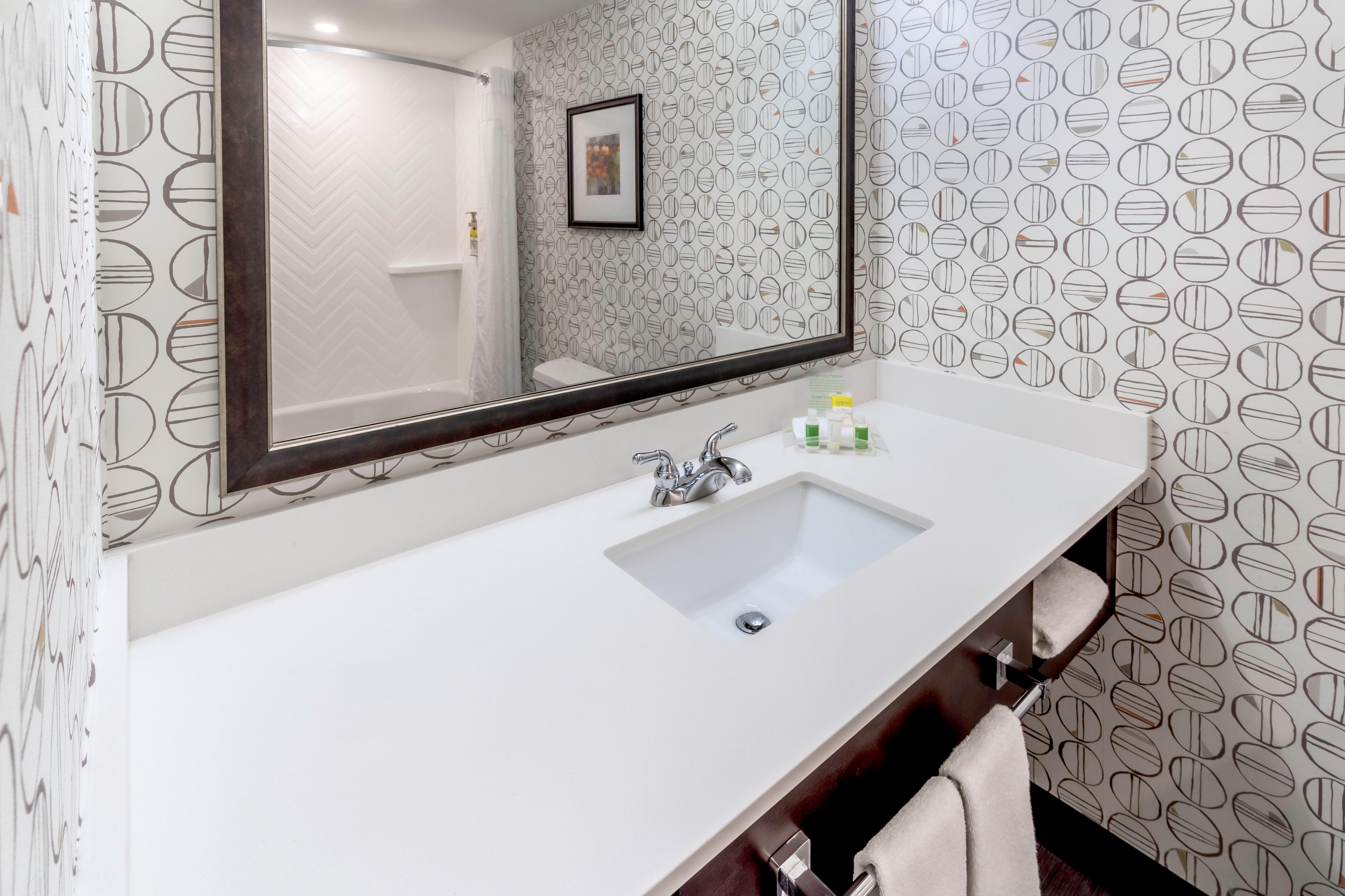Holiday Inn Milwaukee Airport By Ihg Exterior foto