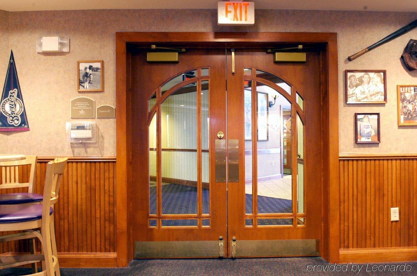 Holiday Inn Milwaukee Airport By Ihg Interior foto